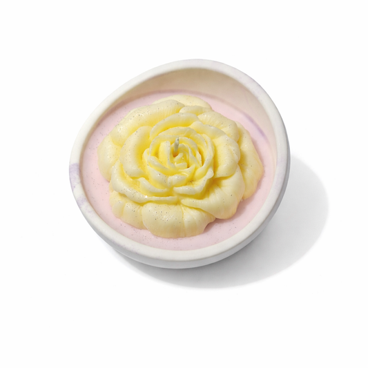 Serene Stone Bloom – Handmade Soy Candle